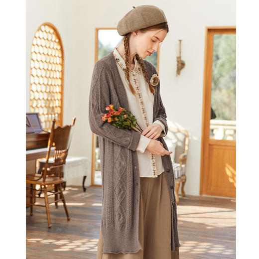 Famecoco范可儿羊毛毛衣开衫春季宽松针织外套女下摆开叉FAB1DF001 商品图2