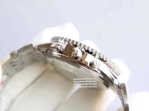 GF百年灵航空计时01系列 43毫米直径 全新透底后盖，机芯可见，圈口可转动 7750全自动计时机芯，镀蓝膜蓝宝石镜面，316精钢表壳，夜光表盘指针，GF大厂品质⚠️请认准独家品质 商品图12