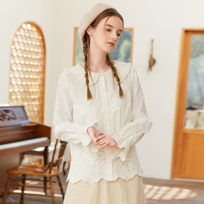 Famecoco范可儿重工刺绣衬衫女春秋款纯棉娃娃领衬衣花边袖FAB1BA018