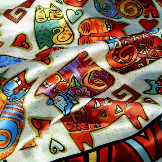 积分兑换【甄珠贝】招财猫丝巾和施华洛世奇水晶丝巾扣礼盒套装 商品图5