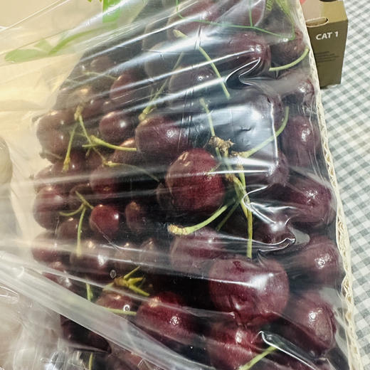 进口车厘子，空运✈️，新日期   全北京硬货
2JD加黑#Santina(桑提娜)
硬脆，鲜甜，糖度20➕  风味足！ 商品图1