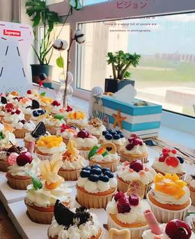 黑巢-纸杯水果蛋糕生日蛋糕