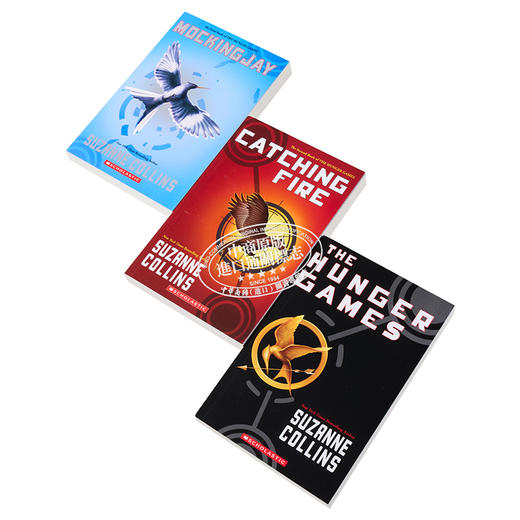 饥饿游戏 美版 英文原版小说三部曲 全套1-3册 The Hunger Games Trilogy 电影原著正版小说书籍 燃烧的女孩 嘲笑鸟 科幻小说 商品图1