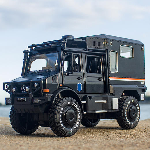 【乌尼莫克J车】四开门汽车模型 儿童合金玩具车
 （付款后3天左右发货） 商品图0