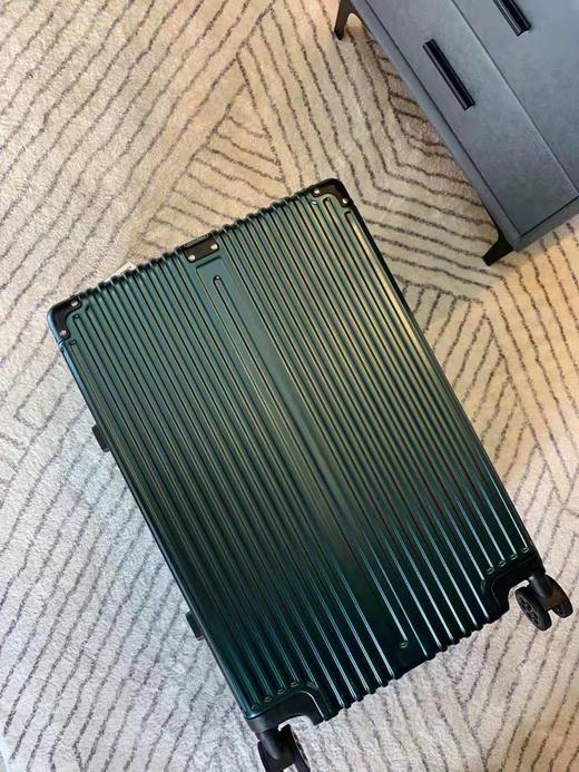 2117日默瓦 拉杆箱 商品图2