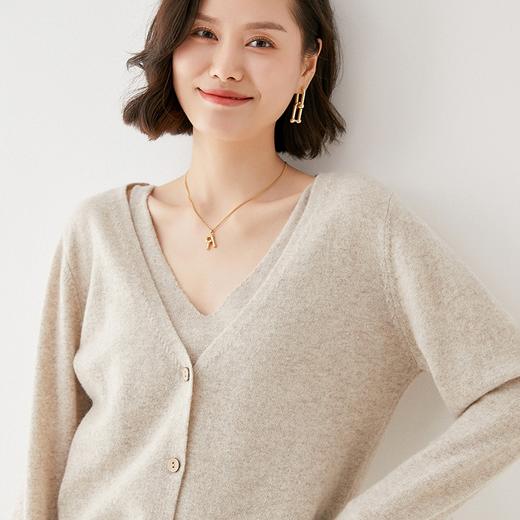 MOMMY KIKO 羊毛V领开衫 商品图4