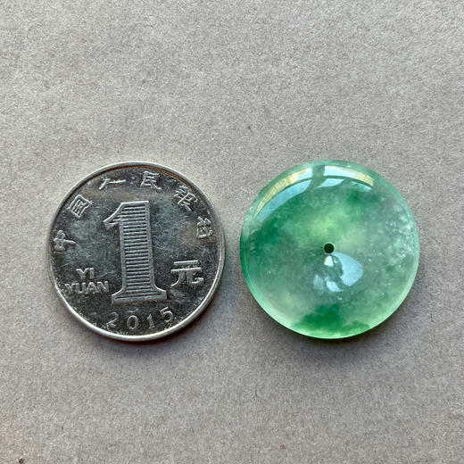 高冰种飘绿花翡翠平安扣 商品图4