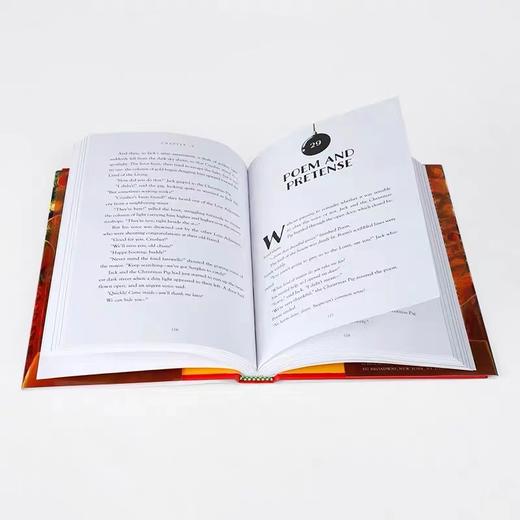 【AR 5.6 蓝思值850L】JK罗琳圣诞平安小猪 The Christmas Pig 精装 儿童文学 赠音频 商品图1