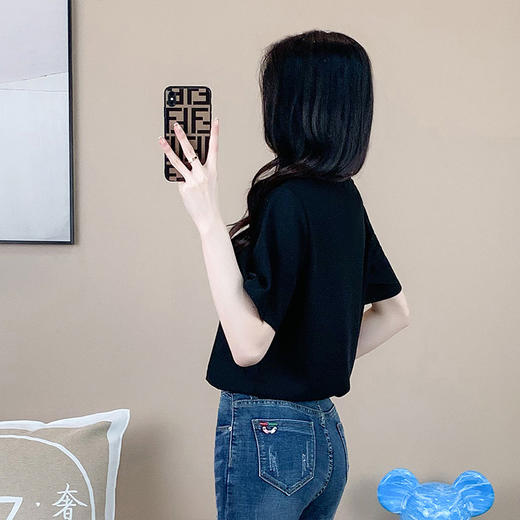 奢姿2025年夏装新款大码女装时尚圆领T恤胖妹妹刺绣字母上衣9932152654 商品图3