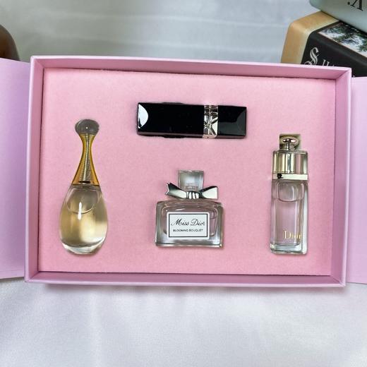 【品牌授权】情人节礼物 生日礼物 纪念日迪奥口红+香水四件套盒 商品图3