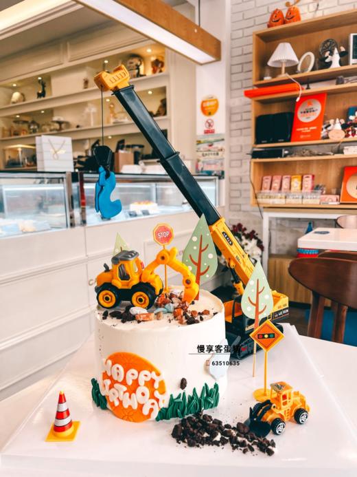 大型挖掘机（玩具随机） 商品图0