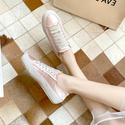 2023-春款绸缎鞋堪称搭配利器百搭通勤 商品图4