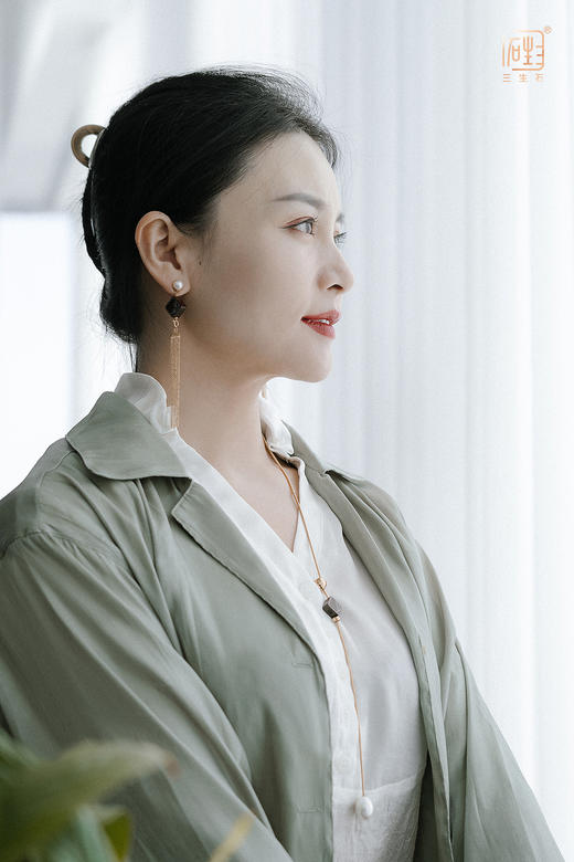 正念·梅兰竹菊小叶檀巴洛克珍珠蛇骨长链+多用耳饰 商品图6