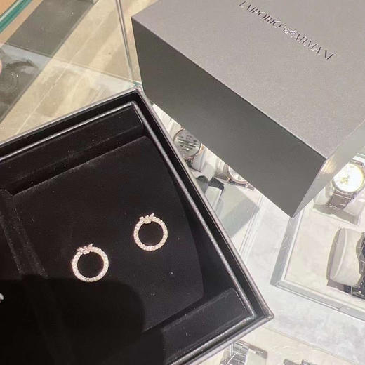 国内现货1088元！原盒带有礼品小票阿玛尼摩天轮套装 玫瑰金色表圈，型号AR80053 商品图5