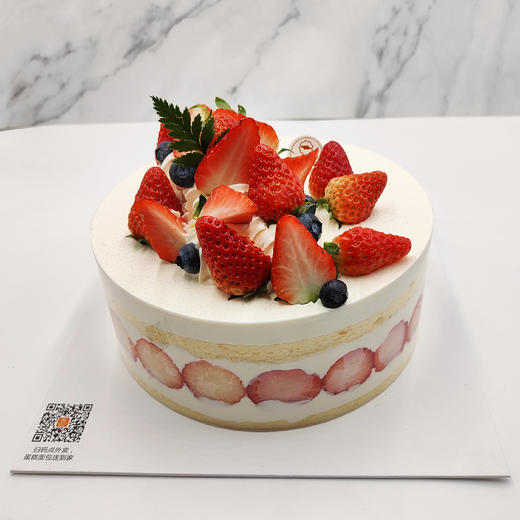 味美特新款“草莓半月仙”应季水果草莓-新鲜水果蛋糕 商品图2