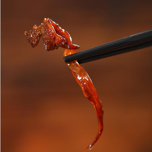 量贩装鸡枞油浸平菇 原味或香辣味 每袋1100克 附赠食品级收纳桶 商品图1