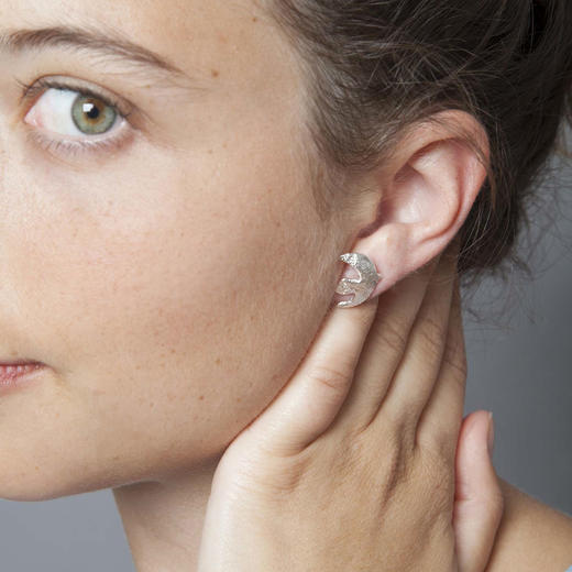 订购7周到｜Cécile Jeanne-Voyage-经典和平鸽 耳钉（银色 小号）［法国设计师 ］ 商品图0