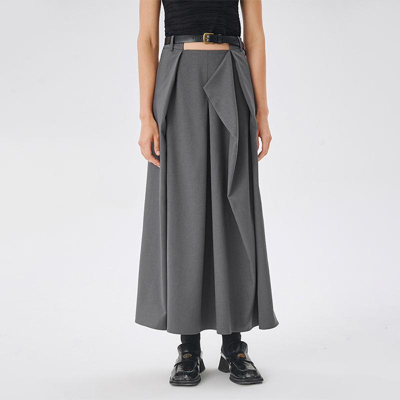 Self Who2023新款不规则结构A字半身裙高腰显瘦梭织垂坠凉感裙子