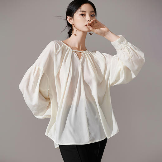 剩S/L/XL 芳外【法调小众设计感衬衫】2025春季新款宽松慵懒女式衬衫 商品图1