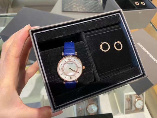 国内现货1088元！原盒带有礼品小票阿玛尼摩天轮套装 玫瑰金色表圈，型号AR80053 商品图2