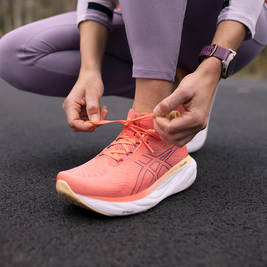 ASICS亚瑟士女子缓冲跑鞋GEL-NIMBUS 25舒适透气跑鞋1012B356 商品图4