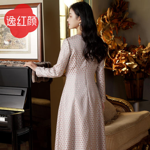 逸红颜 #明月优选  新春衣橱#2025复古穿搭「荷珊」  中式轻礼服感连衣裙 ,提花面料,里外娇嫩 商品图7