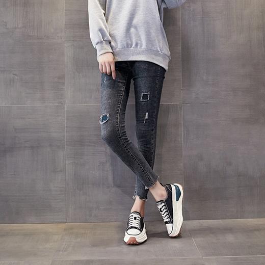 舒适走路不累 圆头绑带厚底牛皮休闲板鞋 商品图3