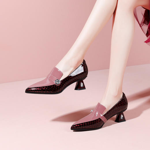 时尚百搭，漆皮+超迁皮高跟小皮鞋YSML-A002-K469 商品图3