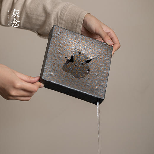 灰念 方石纹壶承 陶瓷干泡台鎏金铁秀釉家用茶具托盘复古壶托茶配件 商品图2