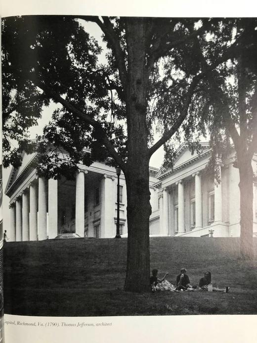 美国建筑图史 数百幅插图 精装大16开 商品图8