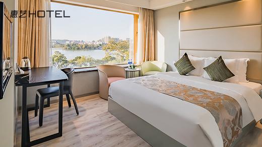 惠艺酒店湖景豪华房好礼相送 商品图0