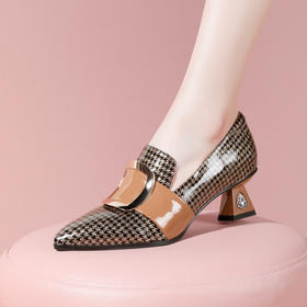 个性格纹，漆皮+超迁皮撞色皮鞋YSML-A002-K316