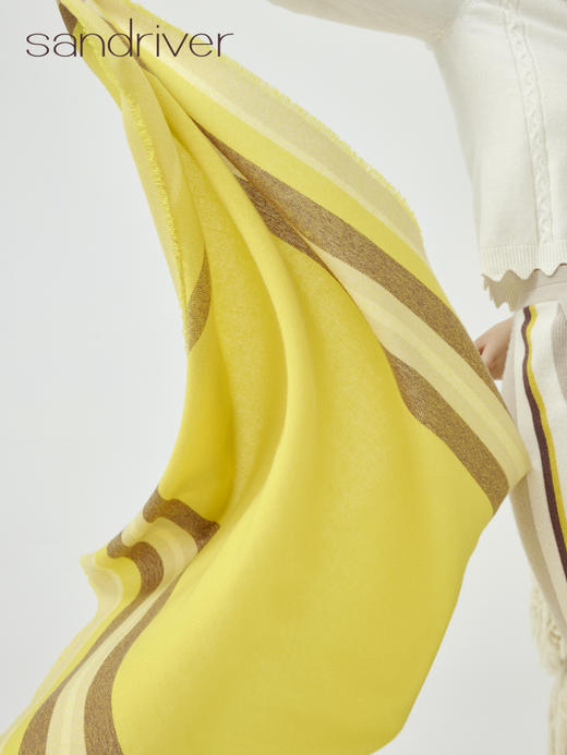 边框撞色羊绒披肩 SJF93P727B 商品图6