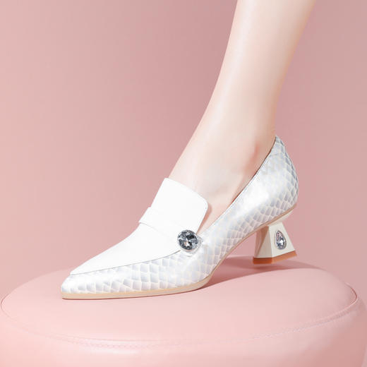 时尚百搭，漆皮+超迁皮高跟小皮鞋YSML-A002-K469 商品图0