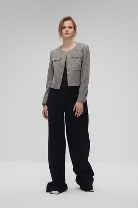 荷叶领短款西装