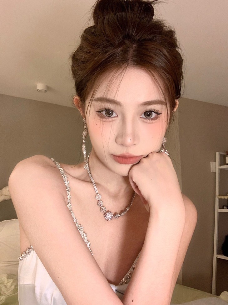 Onechu美瞳 年抛隐形眼镜 泪光奶栗14.2mm 1副/2片-VVCON美瞳商城15