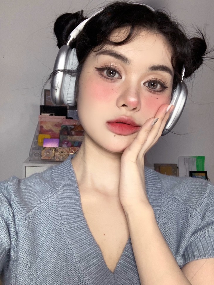 Onechu美瞳 年抛隐形眼镜 泪光银闪14.2mm 1副/2片-VVCON美瞳商城15