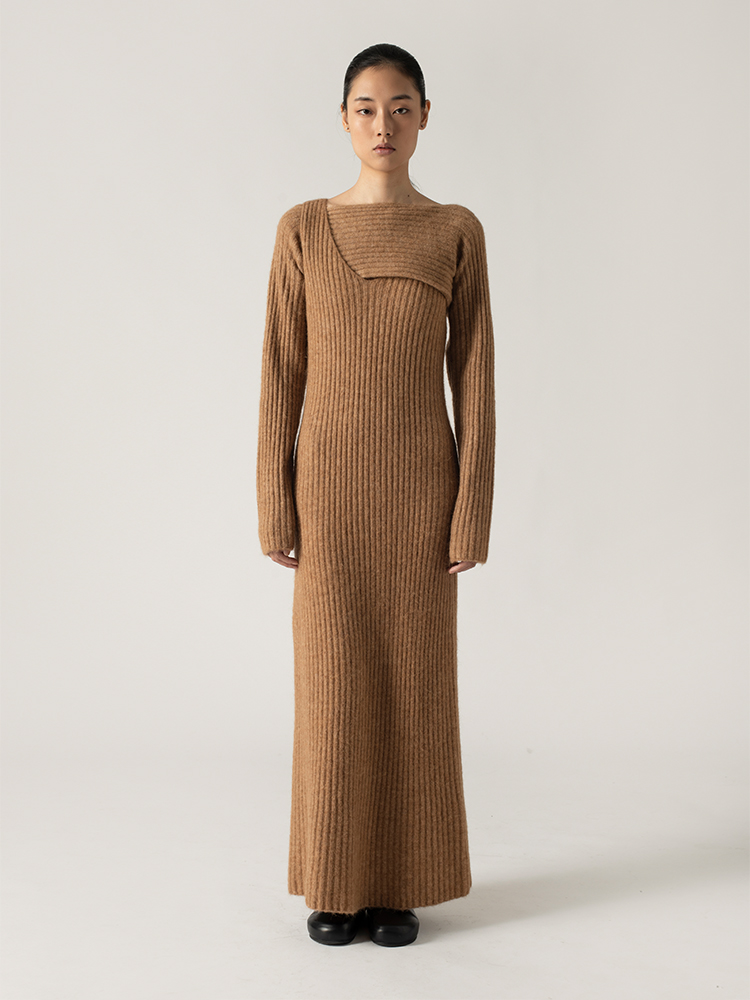 322工房设计感羊驼毛穿插针织两件套连衣裙2022秋冬新款显瘦套装