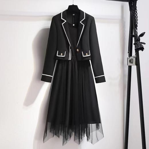 80640309 05096421 梵诗娅短款外套 商品图0