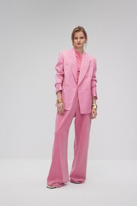 廓形轻薄中长款西服