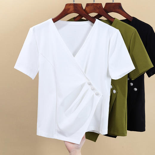 短袖t恤女春季新款女装，交叉v领纯色棉体恤褶皱珍珠扣收腰上衣SG-T3X0106 商品图1