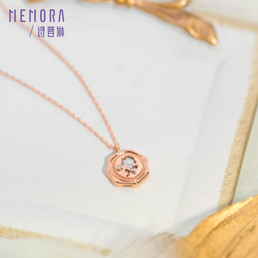 玫瑰花牌18k金女彩金钻石吊坠火漆玫瑰花朵双面佩戴挂坠七夕情人节礼物MEMORA诗普琳KPE01101（线上款） 商品图4