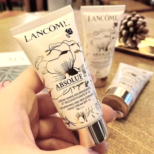 法国兰蔻菁纯臻颜润白护手霜30ml小样滋润补水防晒SPF15 商品图0