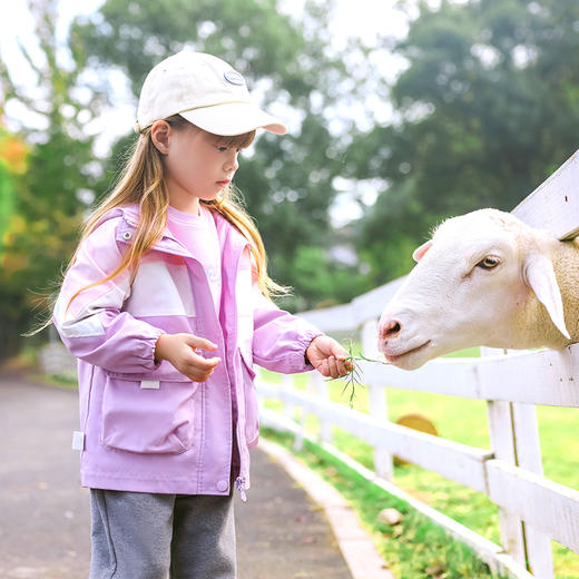 棉果果商场同款春季新品女童两件套一衣三穿马甲外套拼色时尚外穿休闲风气质柔软帽子不可拆冲锋衣M122100323042 商品图0