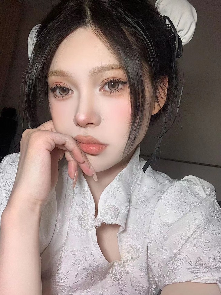 Onechu美瞳 年抛隐形眼镜 泪光奶栗14.2mm 1副/2片-VVCON美瞳商城18