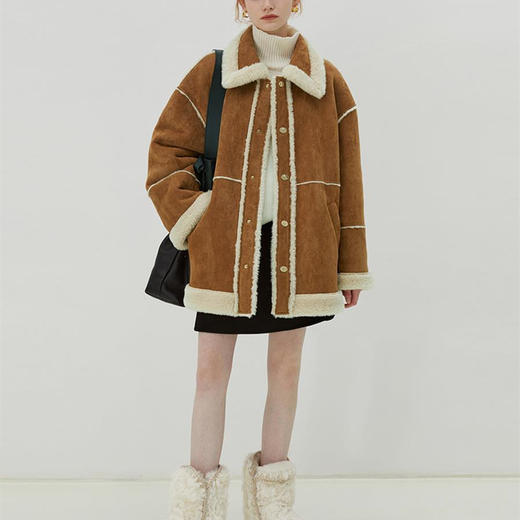 「新款！小众设计加绒外套」范洛新款羊筋绒皮毛一体外套女加绒加厚仿羊羔毛设计感 商品图3