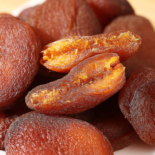 YP（西郊国际）枣缤纷牌无核杏干258g/罐 商品图3