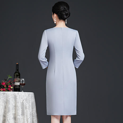 秋装新款，时尚优雅圆领烫钻连衣裙中年大码减龄日常妈妈装裙子DY-T0679 商品图3