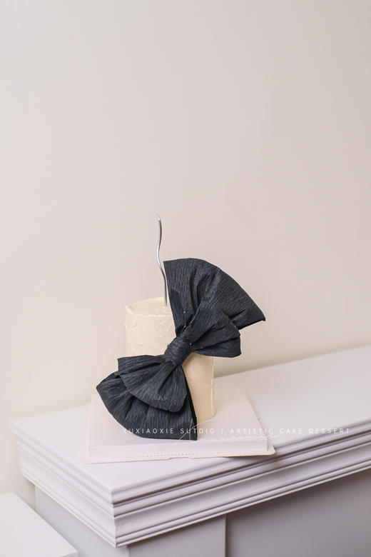 大蝴蝶结奶油霜水果蛋糕（4层胚3层水果夹心） 商品图1