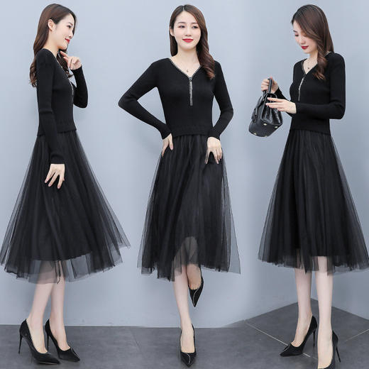 XS-93378 连衣裙女2023春季新款女装韩版收腰弹性大码针织V领网纱连衣裙女 商品图0